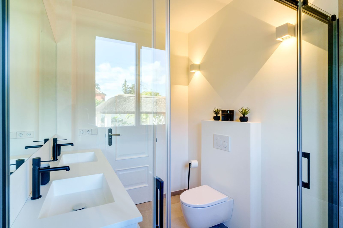 Huis te koop in Marbella | 6 slaapkamers H4659478