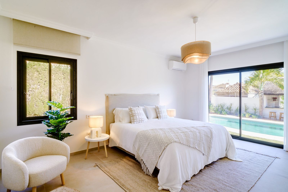 Huis te koop in Marbella | 6 slaapkamers H4659478