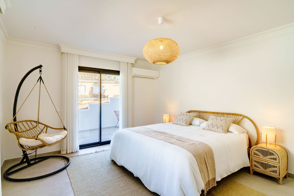 Huis te koop in Marbella | 6 slaapkamers H4659478