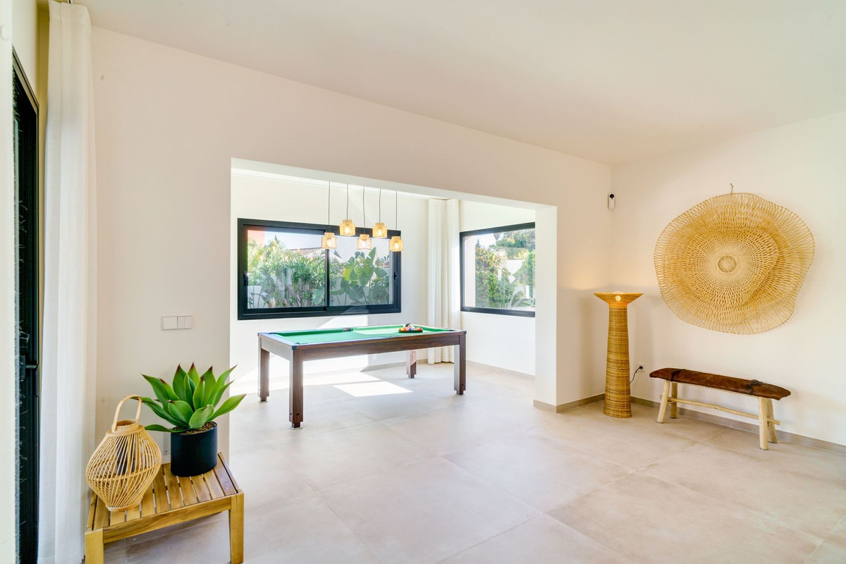 Huis te koop in Marbella | 6 slaapkamers H4659478