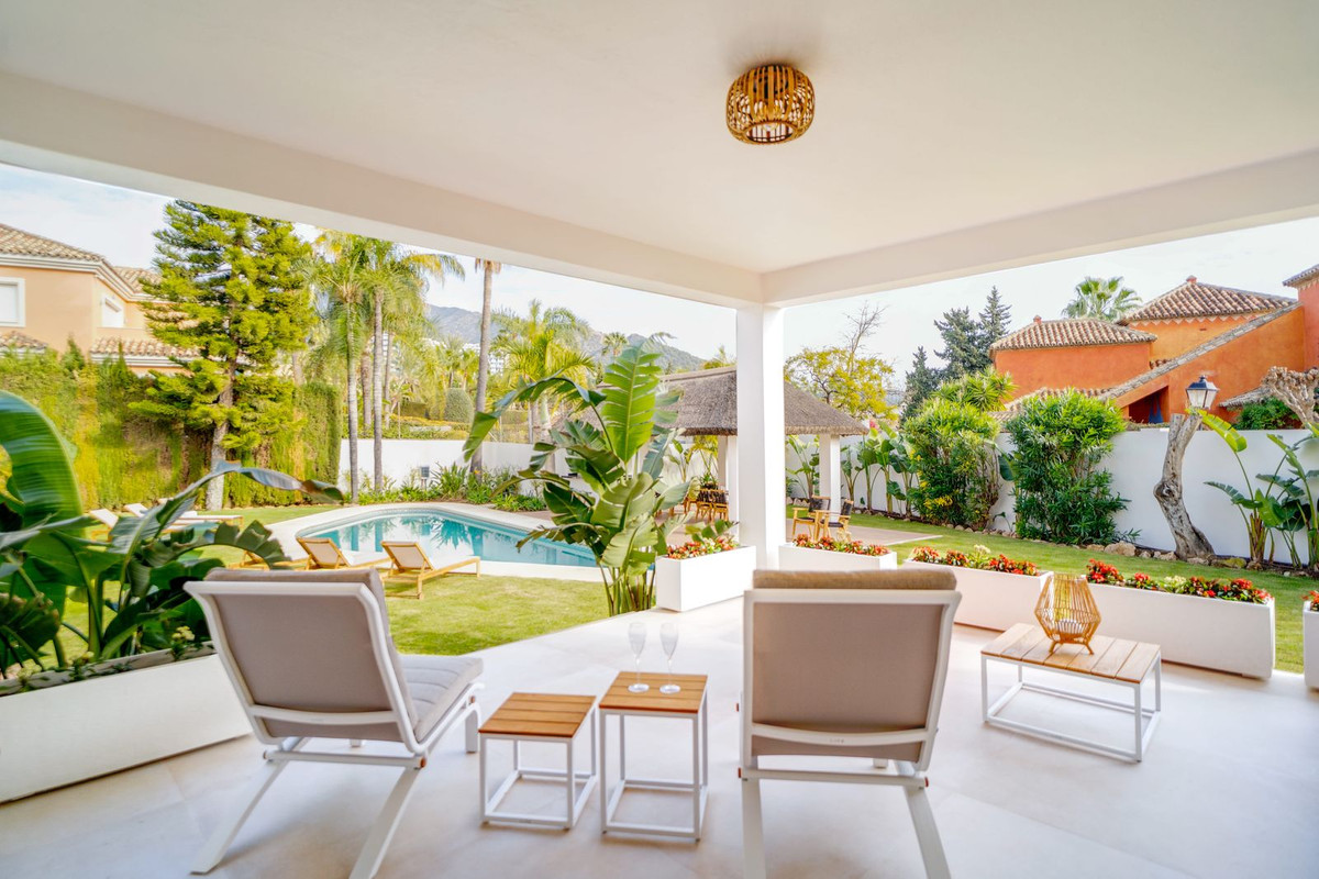 Huis te koop in Marbella | 6 slaapkamers H4659478