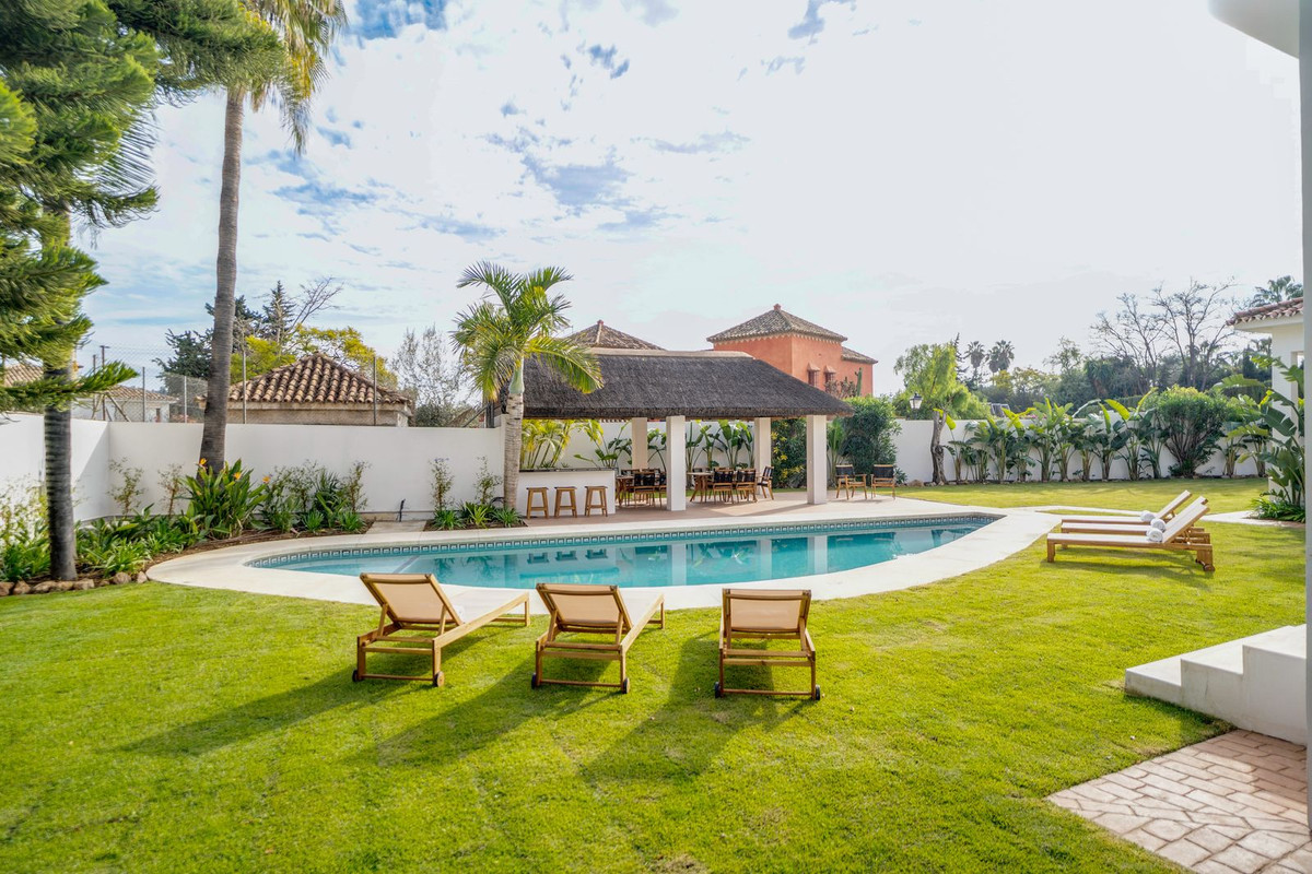 Huis te koop in Marbella | 6 slaapkamers H4659478