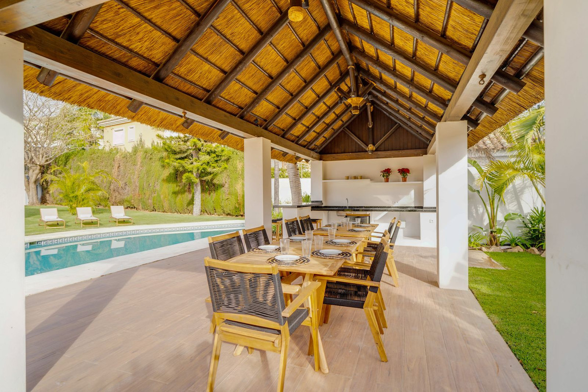 Huis te koop in Marbella | 6 slaapkamers H4659478