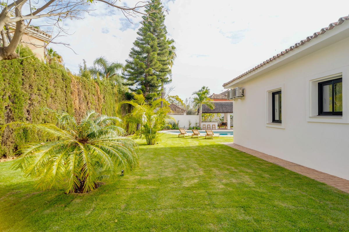 Huis te koop in Marbella | 6 slaapkamers H4659478