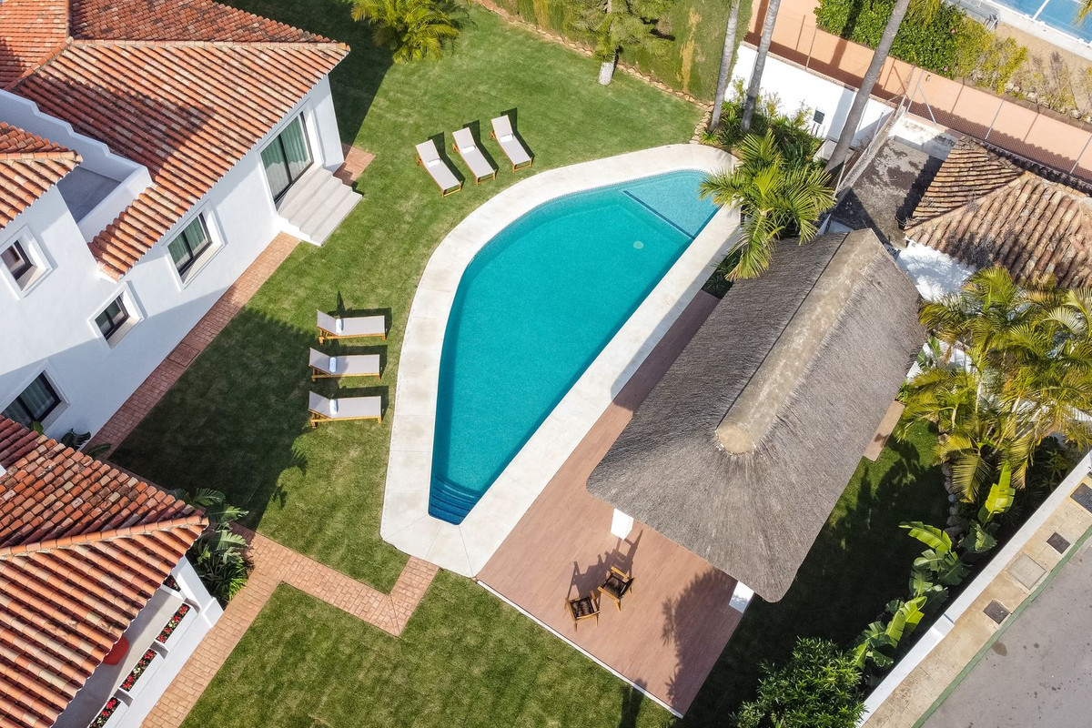Huis te koop in Marbella | 6 slaapkamers H4659478