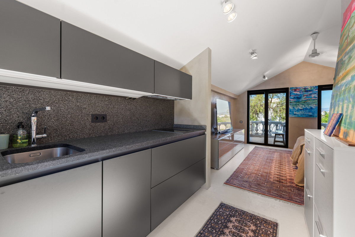 Property main view 36