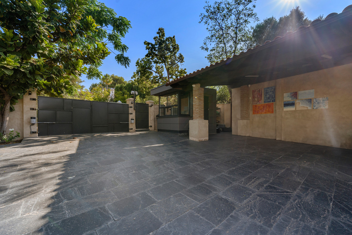 Property main view 43