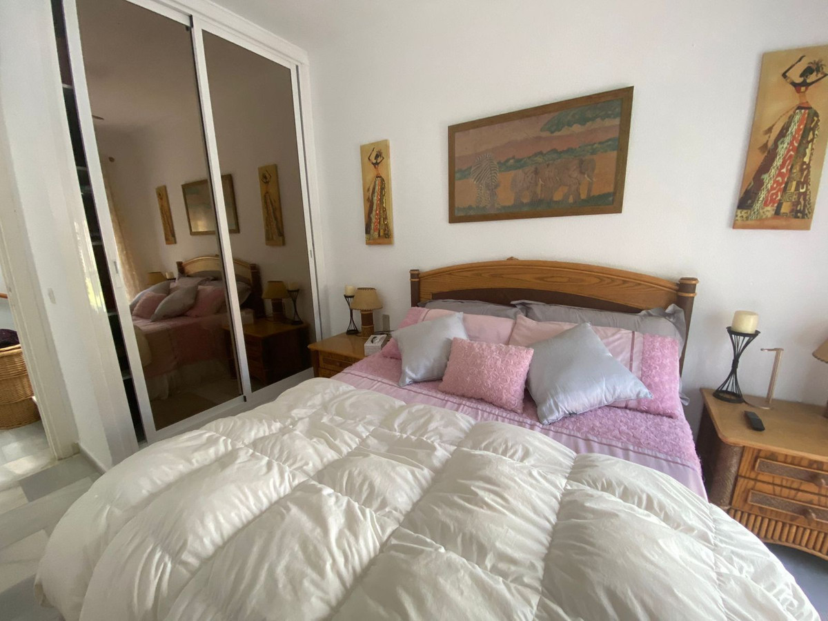 Huis te koop in Marbella | 4 slaapkamers H4741729