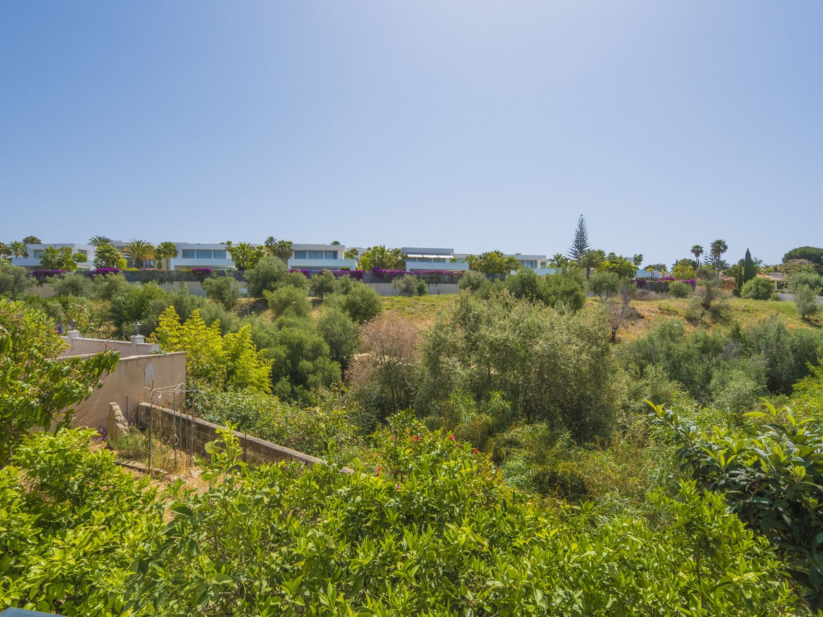 Property main view 44