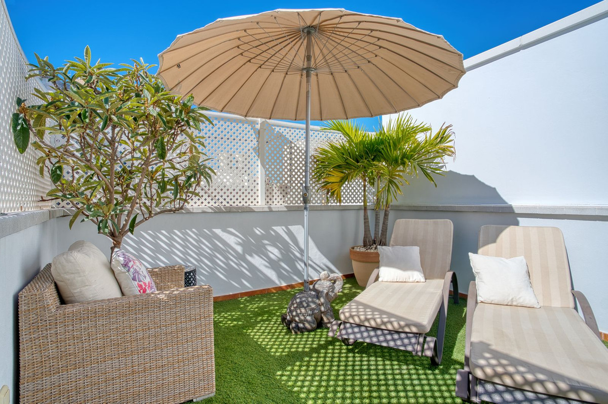 Huis te koop in Marbella | 4 slaapkamers H4981357