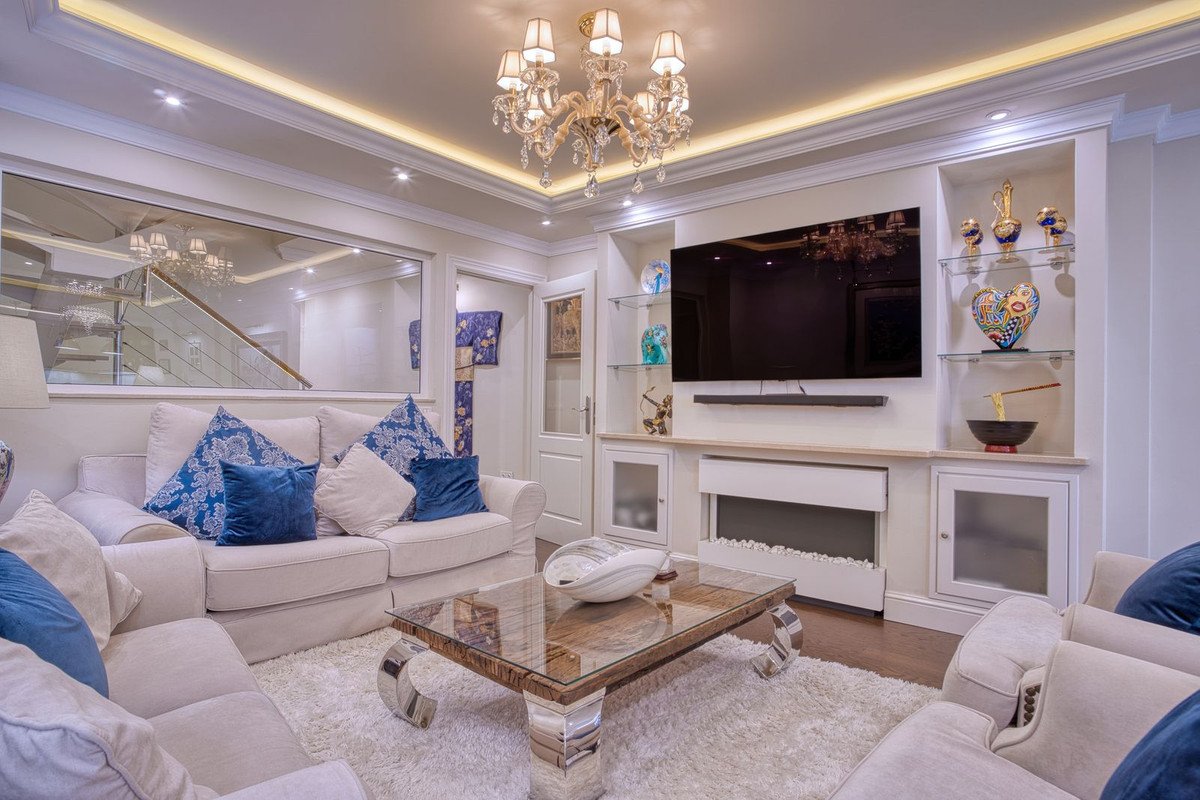 Huis te koop in Marbella | 4 slaapkamers H4981357