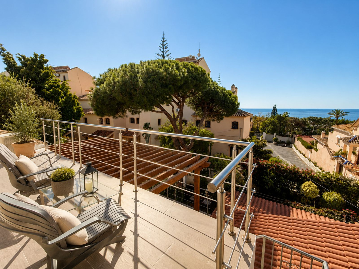 Huis te koop in Marbella | 4 slaapkamers H4994821
