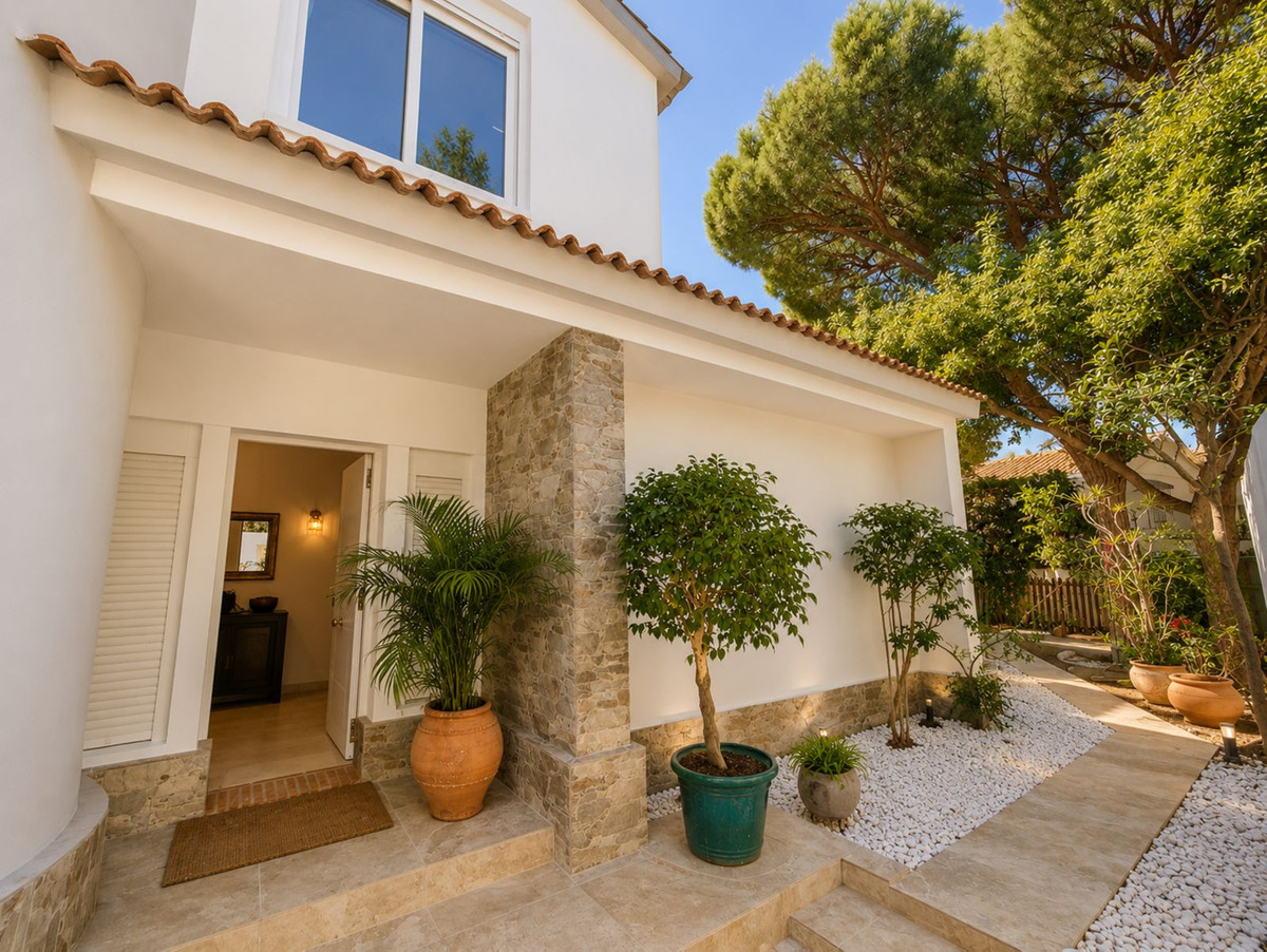 Huis te koop in Marbella | 4 slaapkamers H4994821