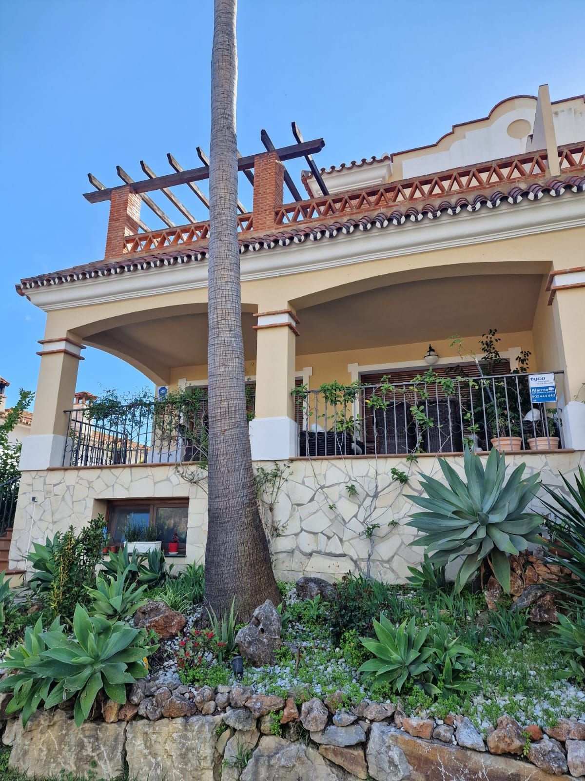 Property main view 4