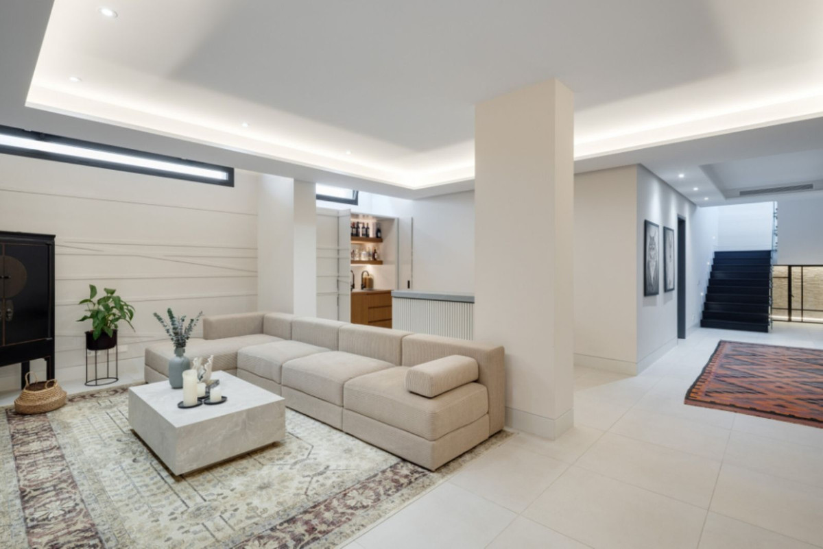 Property main view 14