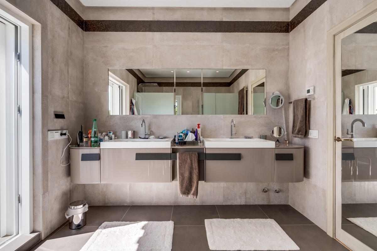 Property main view 19