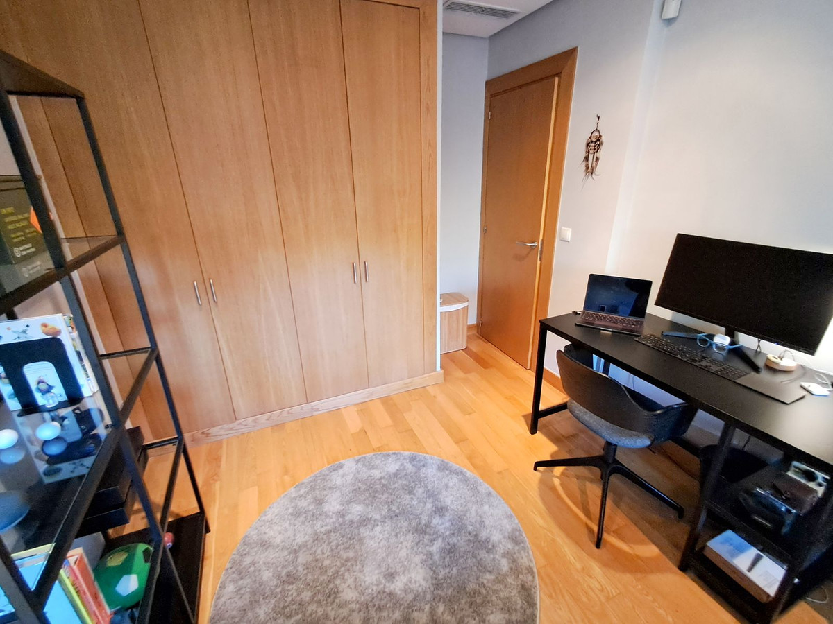 Property main view 44