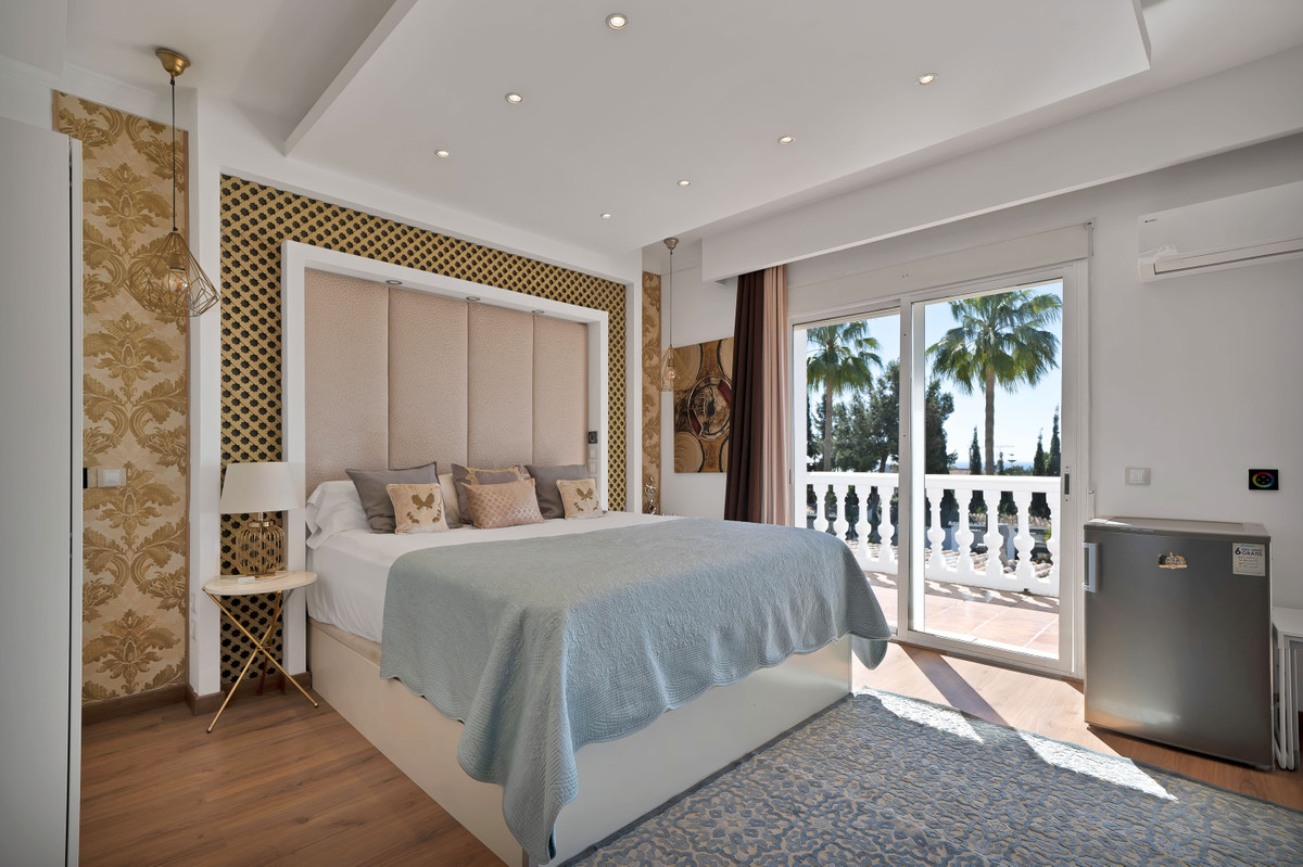 Huis te koop in Marbella | 4 slaapkamers H5018968