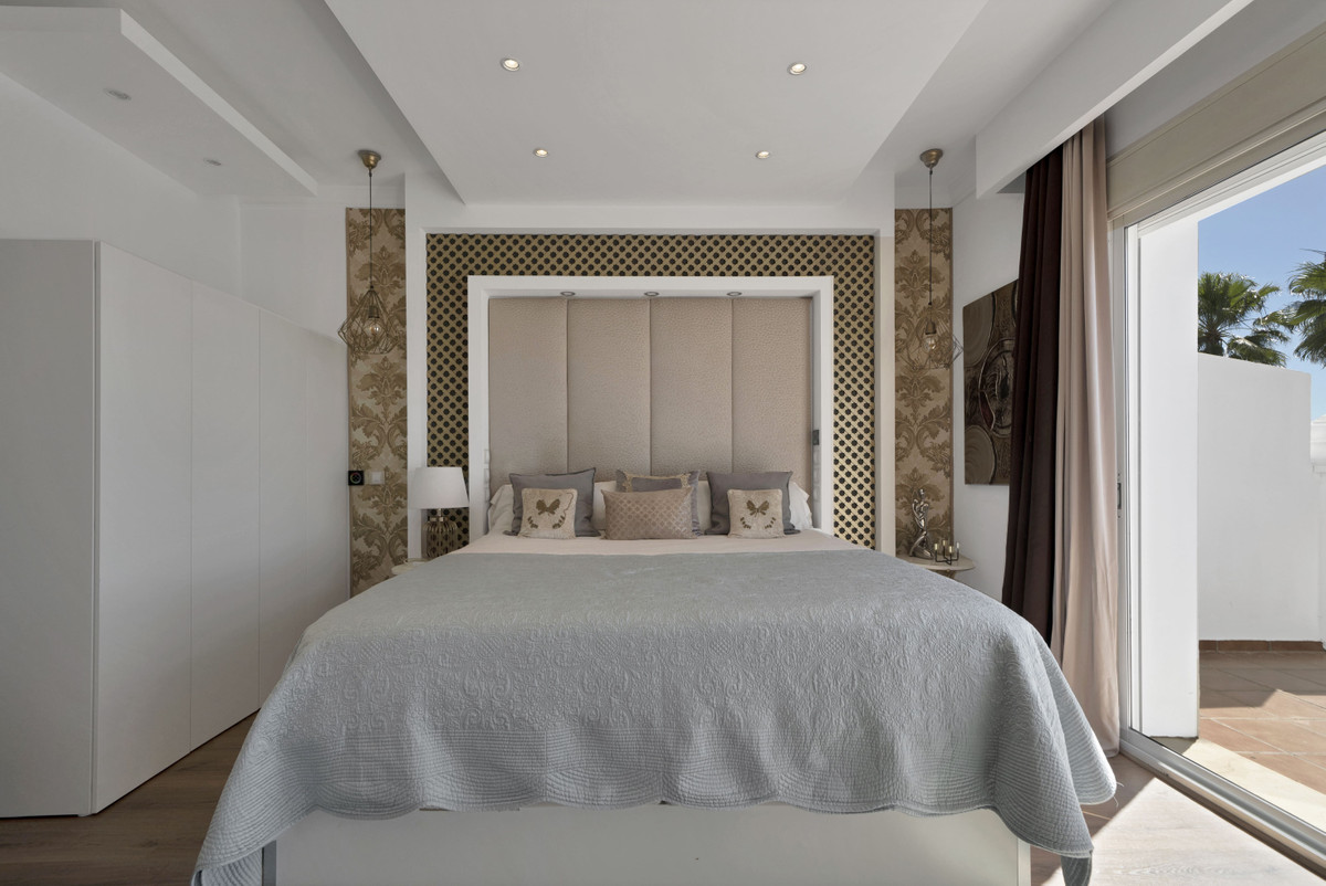 Huis te koop in Marbella | 4 slaapkamers H5018968