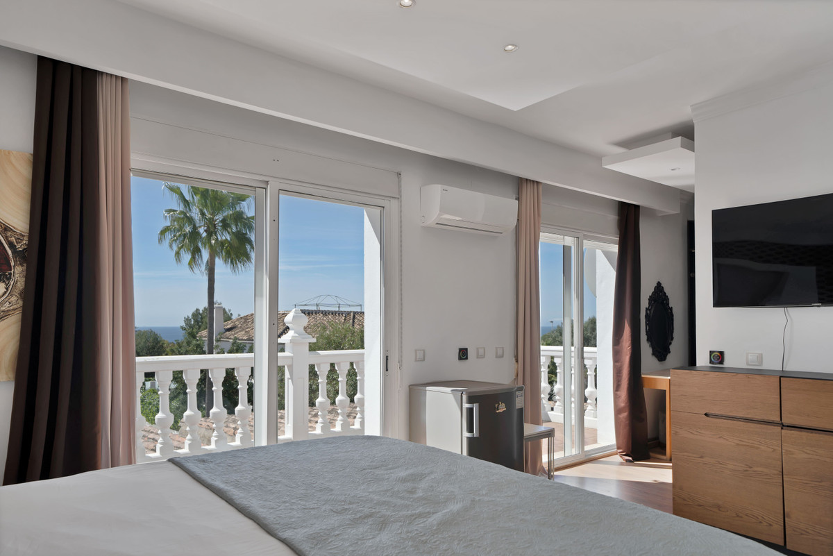 Huis te koop in Marbella | 4 slaapkamers H5018968