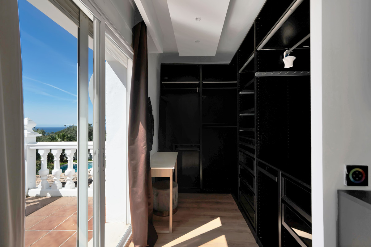 Huis te koop in Marbella | 4 slaapkamers H5018968