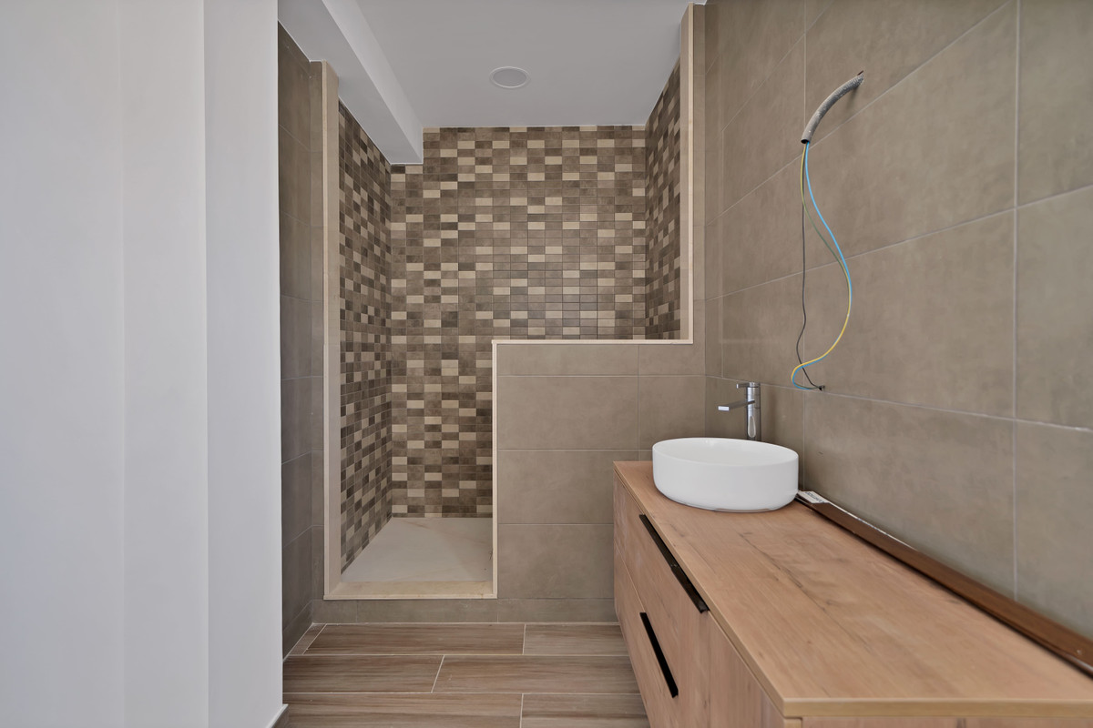 Property main view 32