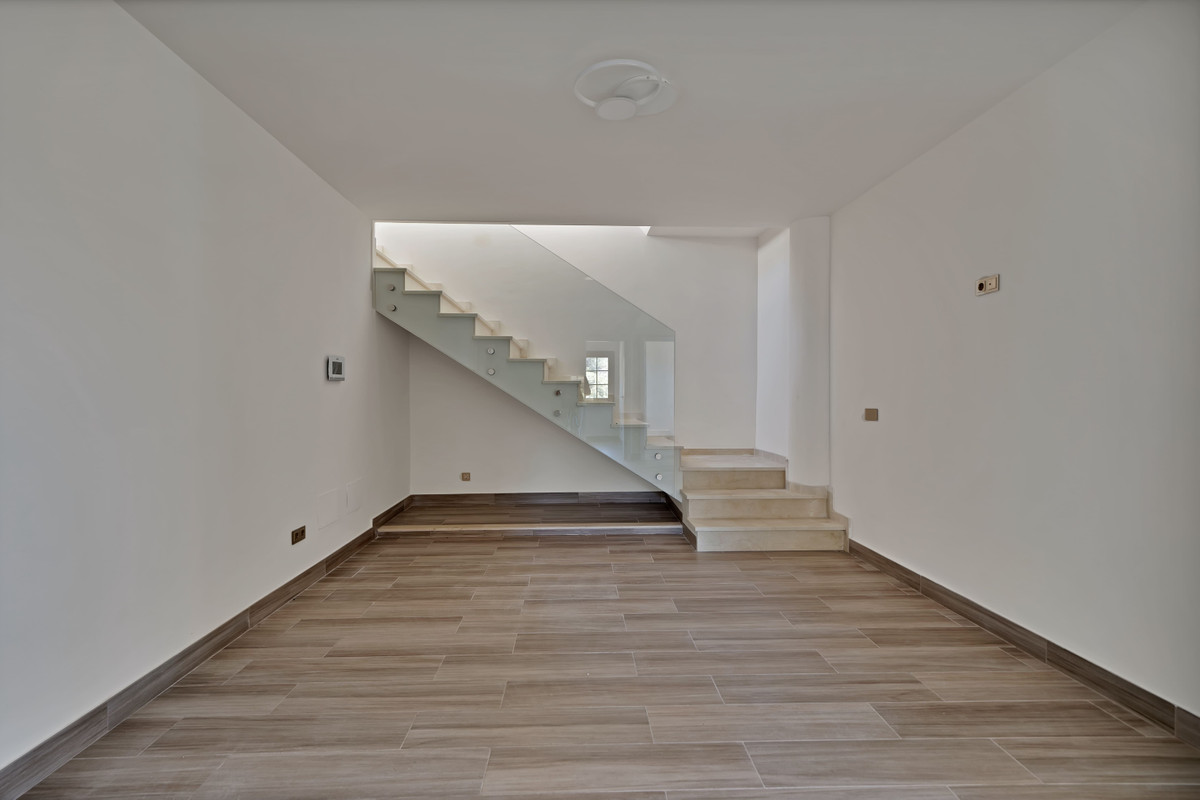 Property main view 33