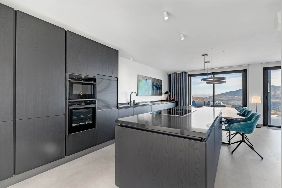 Huis te koop in Marbella | 3 slaapkamers H5049871