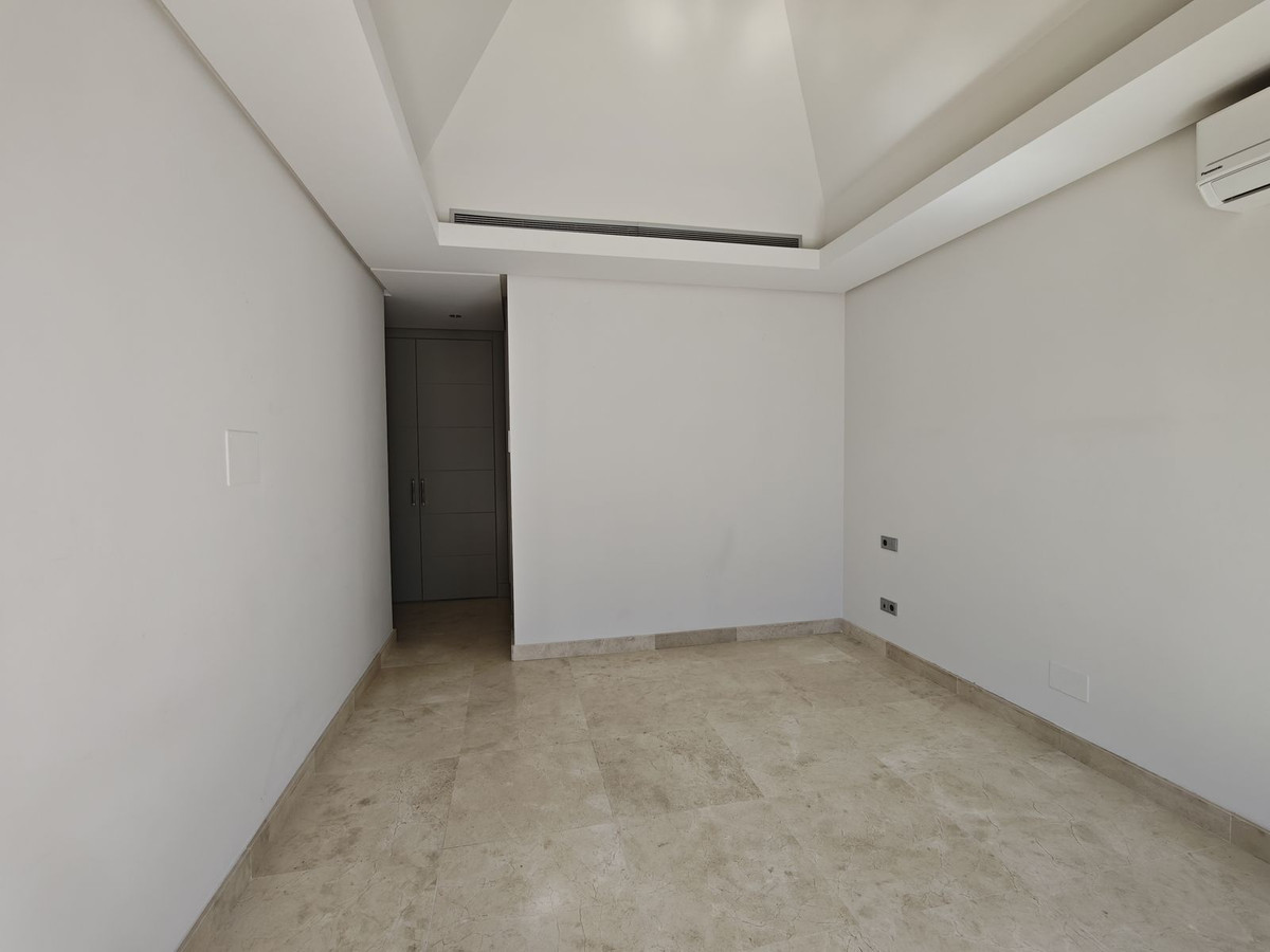 Property main view 33