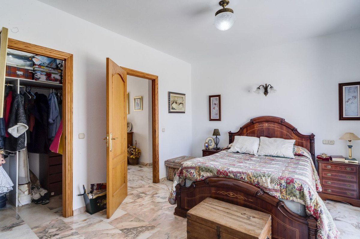 Detached Villa te koop in Marbella | 5 slaapkamers H5058622