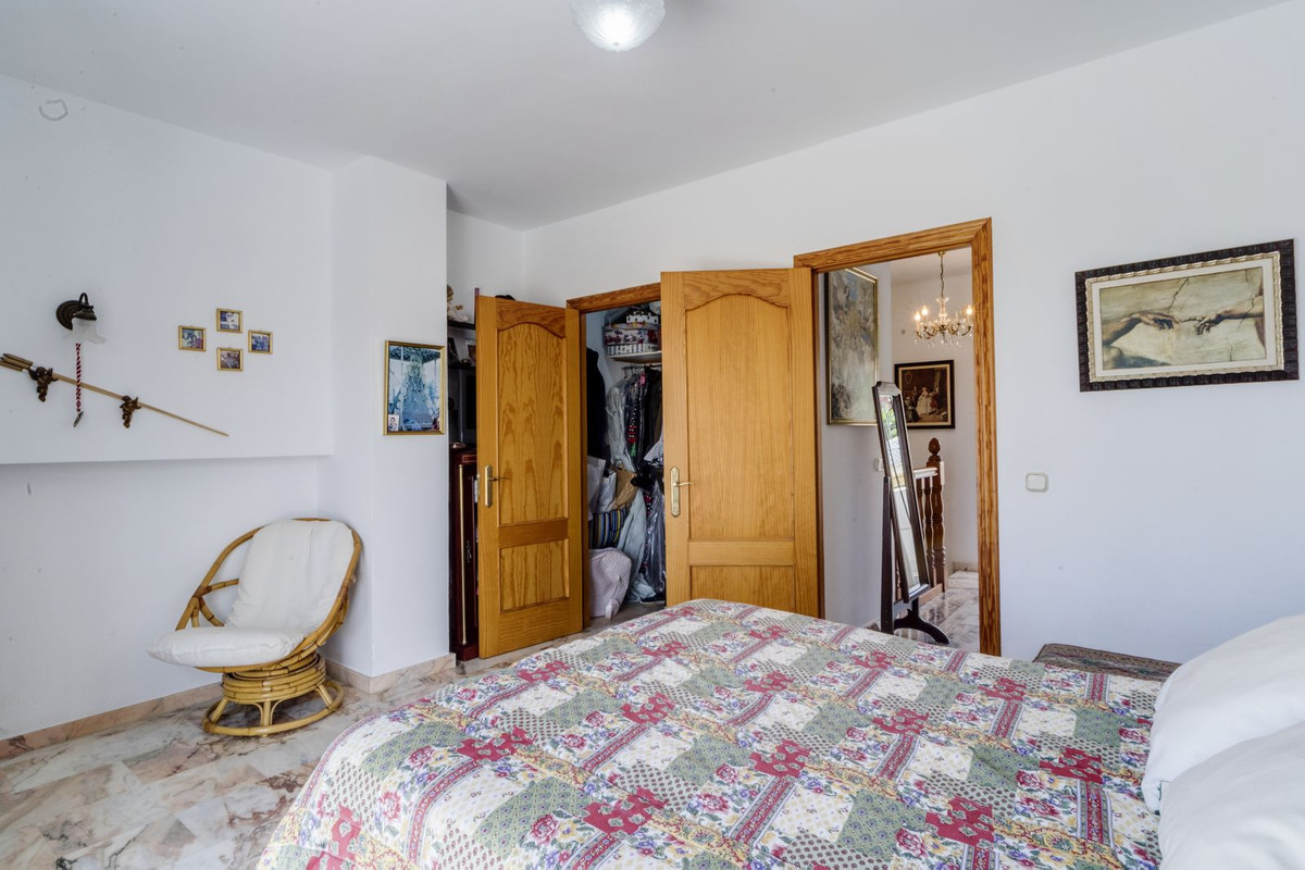 Detached Villa te koop in Marbella | 5 slaapkamers H5058622