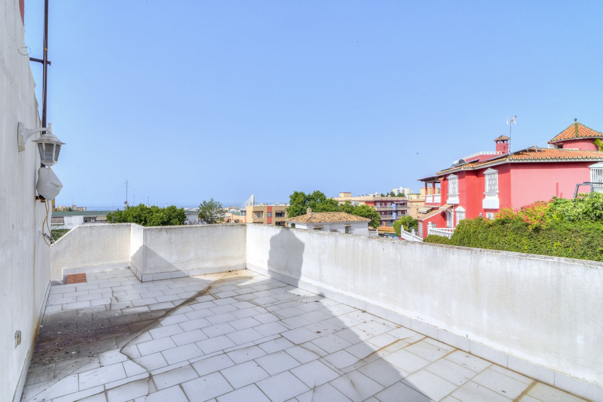 Detached Villa te koop in Marbella | 5 slaapkamers H5058622