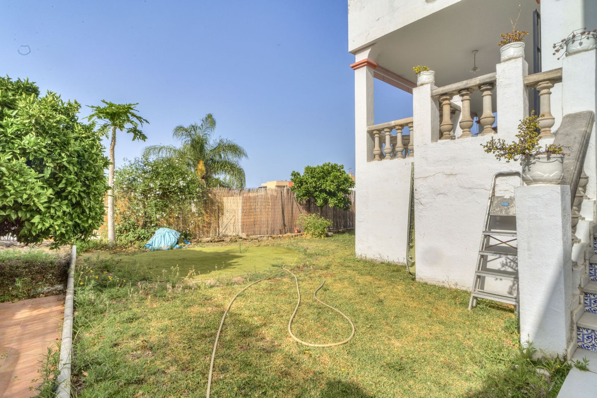 Detached Villa te koop in Marbella | 5 slaapkamers H5058622