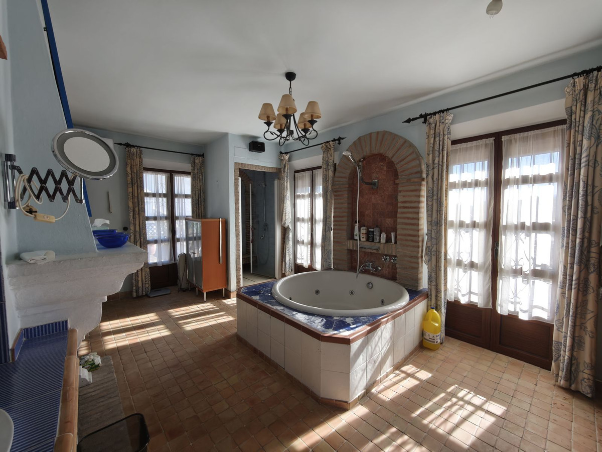 Huis te koop in Marbella | 3 slaapkamers H5059045