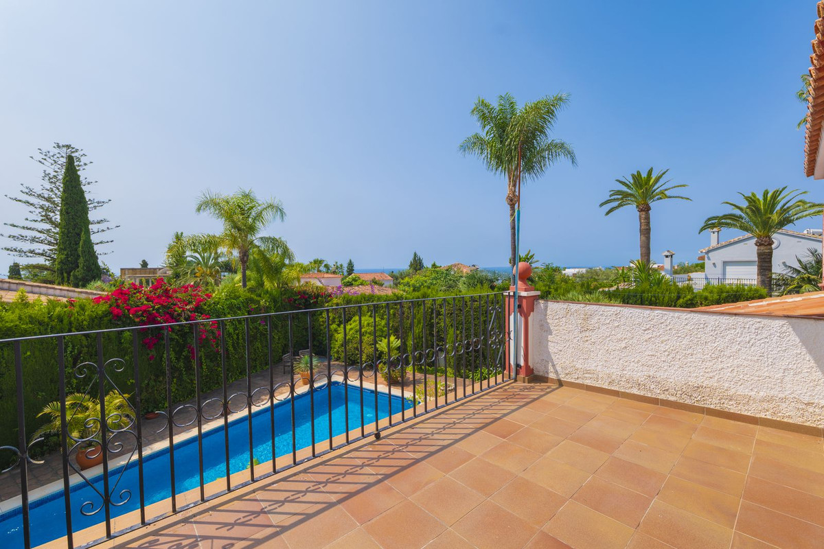 Detached Villa te koop in Marbella | 3 slaapkamers H5064568
