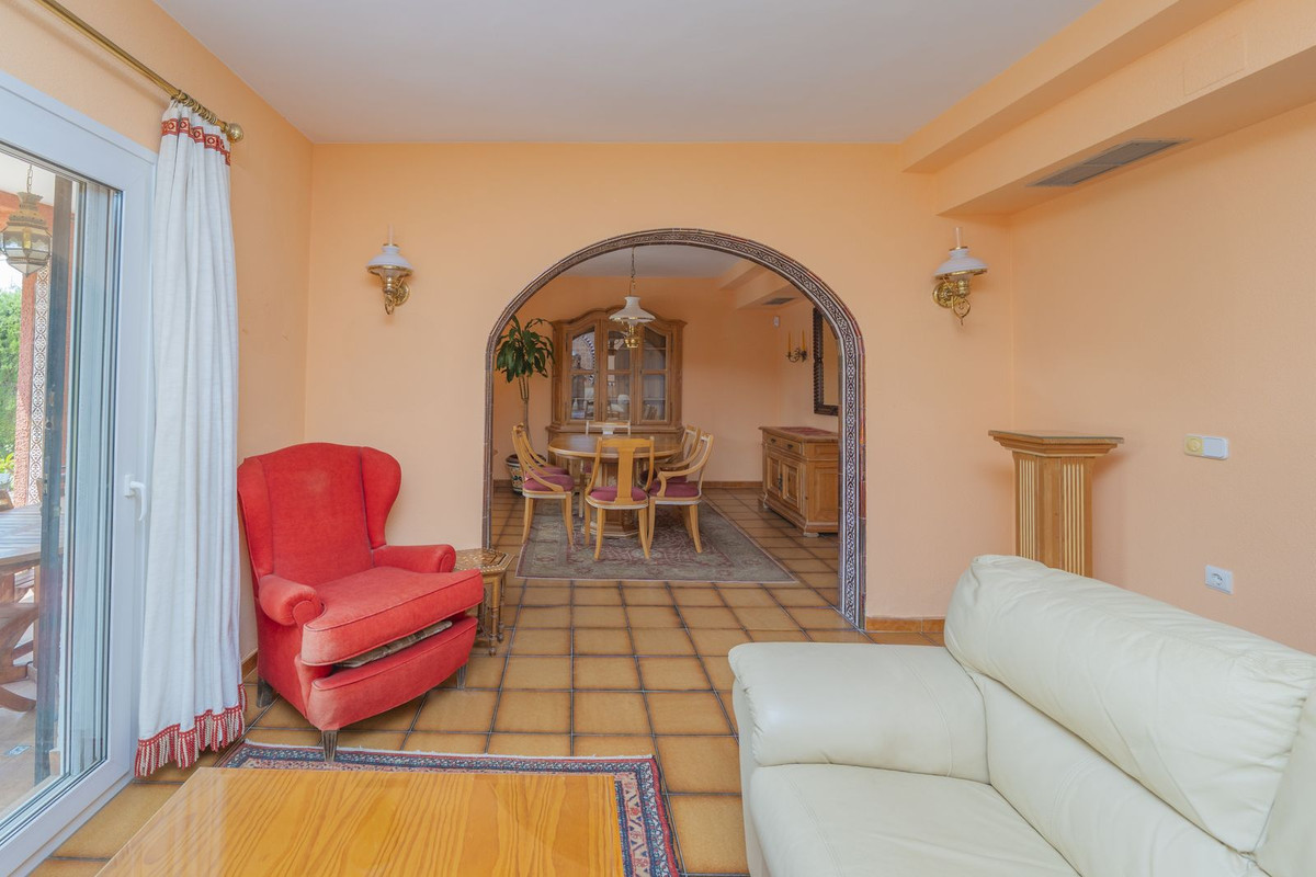 Detached Villa te koop in Marbella | 3 slaapkamers H5064568