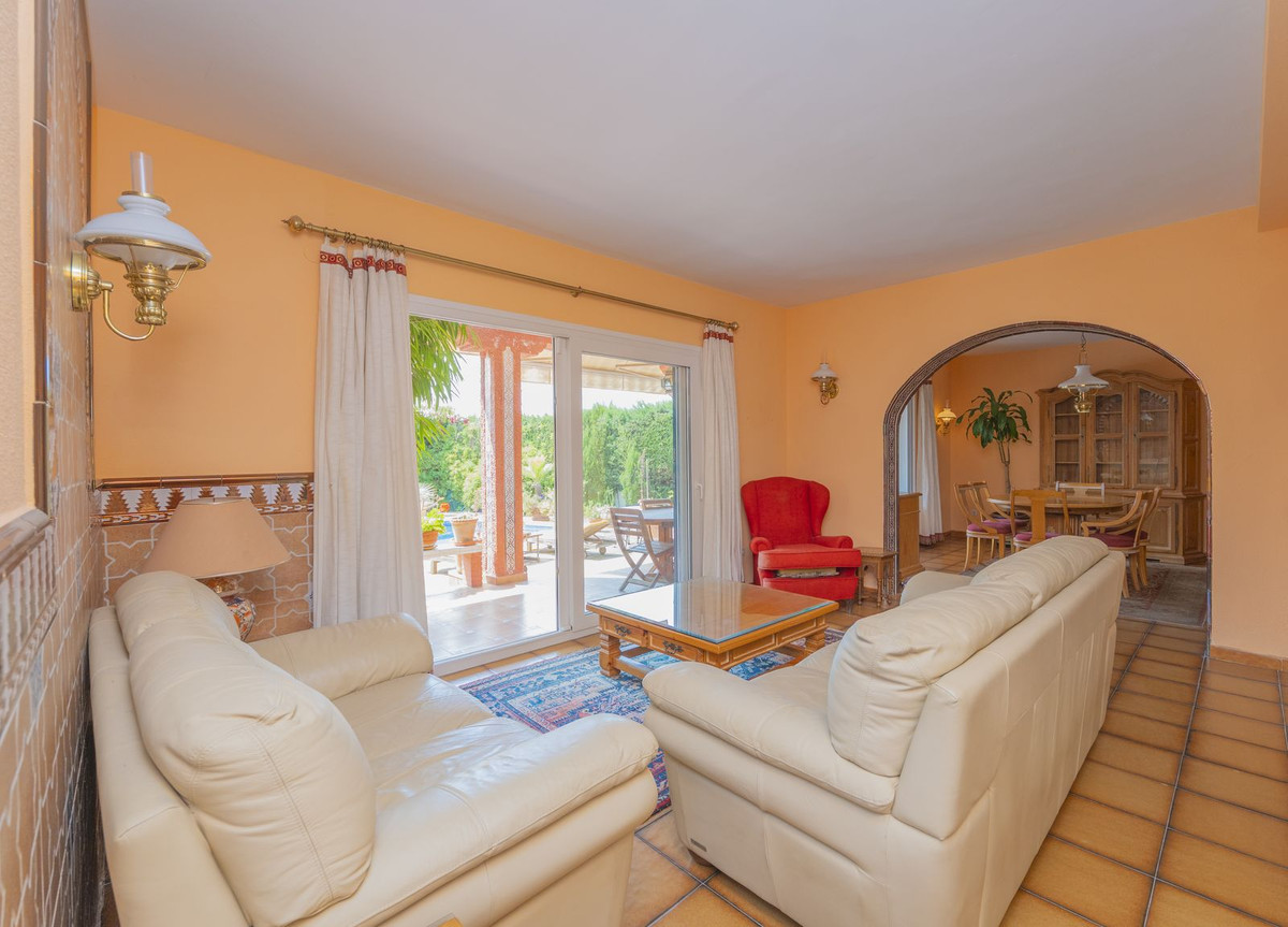 Detached Villa te koop in Marbella | 3 slaapkamers H5064568