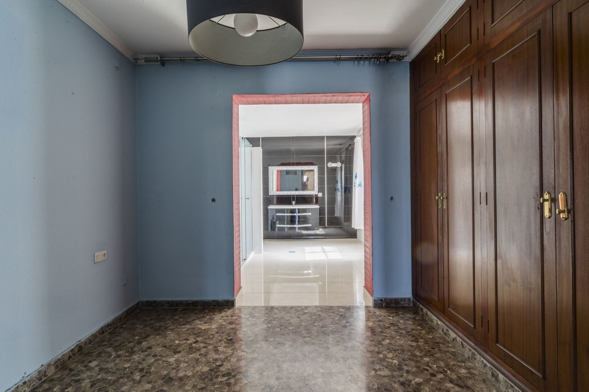 Huis te koop in Marbella | 4 slaapkamers H5071354