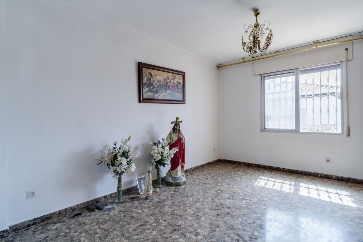 Huis te koop in Marbella | 4 slaapkamers H5071354