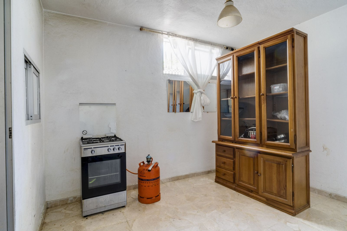 Huis te koop in Marbella | 4 slaapkamers H5071354