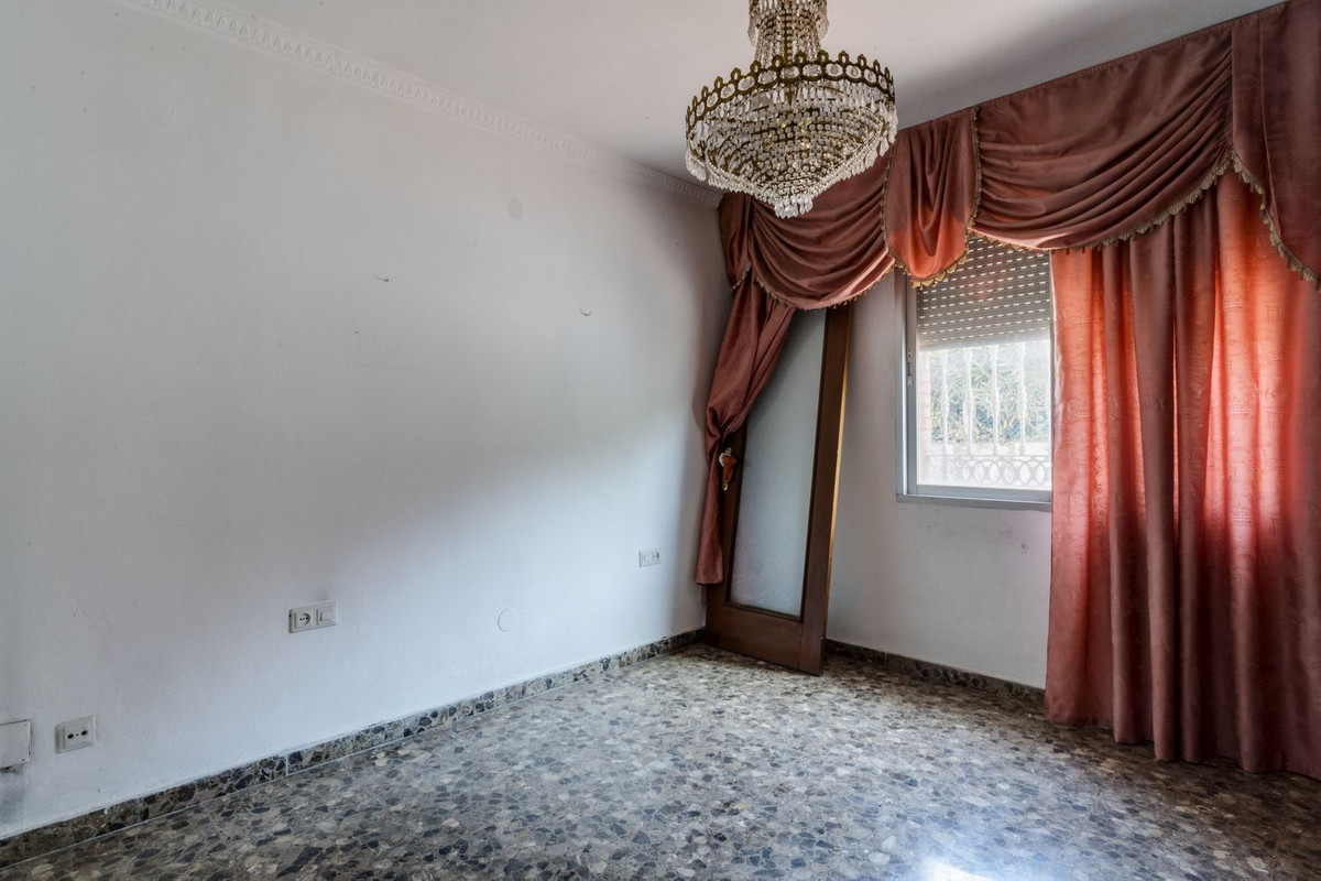 Huis te koop in Marbella | 4 slaapkamers H5071354