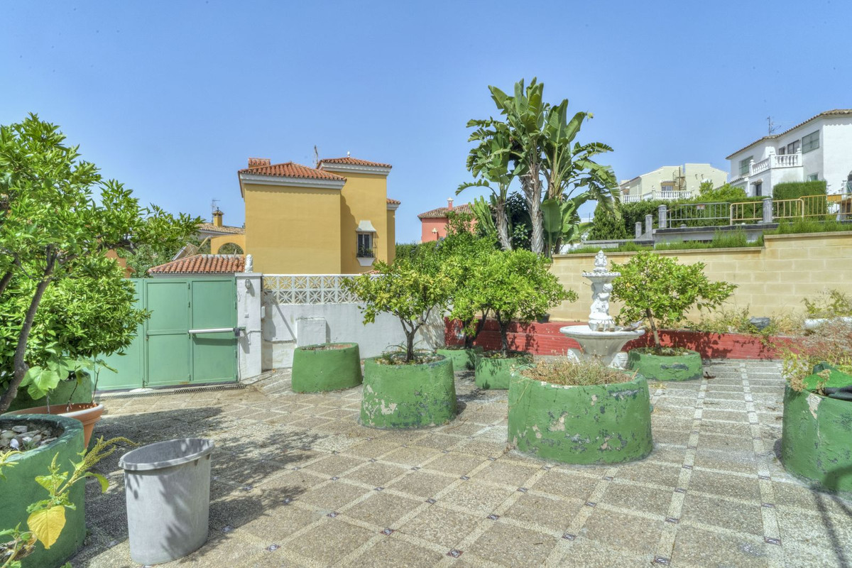 Huis te koop in Marbella | 4 slaapkamers H5071354
