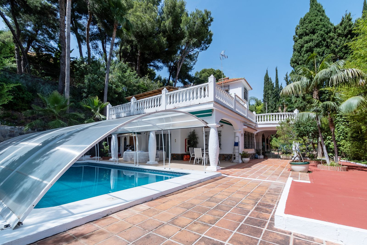 Detached Villa te koop in Marbella | 4 slaapkamers H5073136