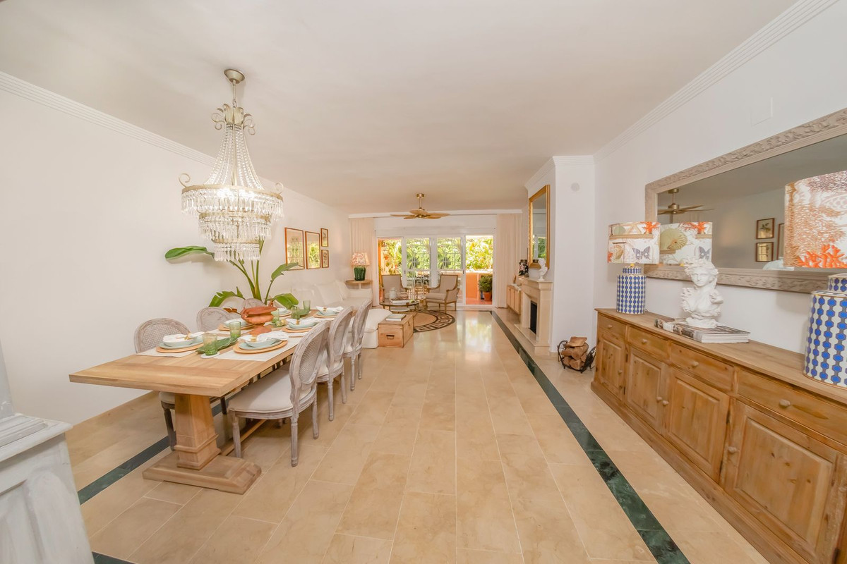 Townhouse te koop in Marbella | 3 slaapkamers H5073889