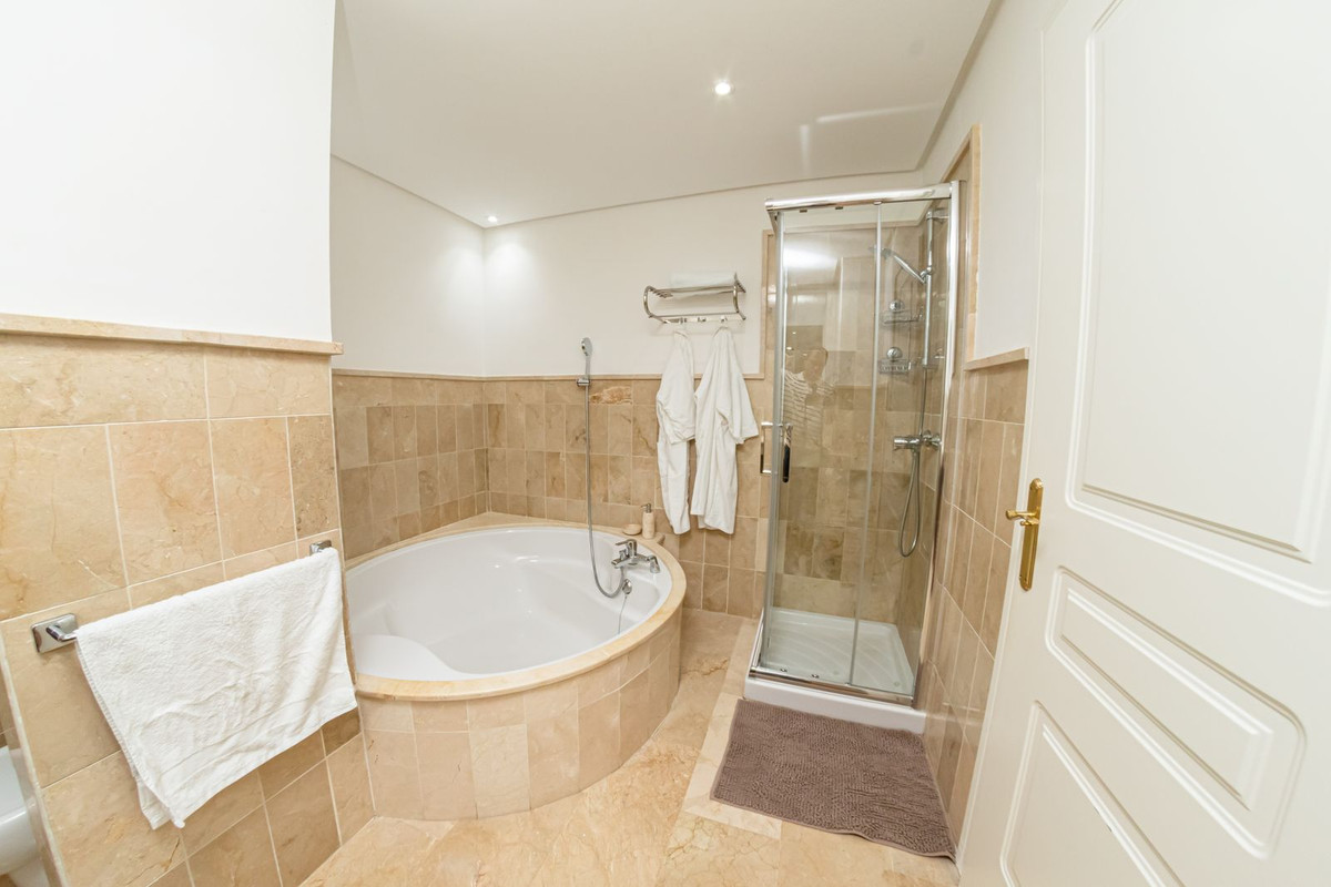 Townhouse te koop in Marbella | 3 slaapkamers H5073889
