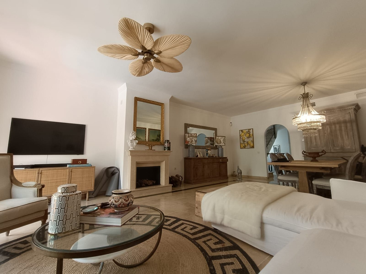 Townhouse te koop in Marbella | 3 slaapkamers H5073889