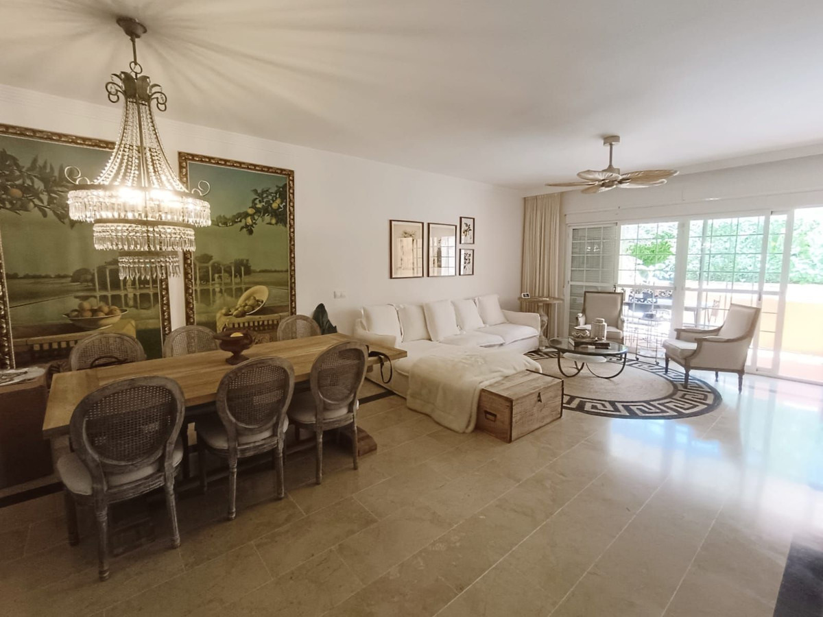 Townhouse te koop in Marbella | 3 slaapkamers H5073889