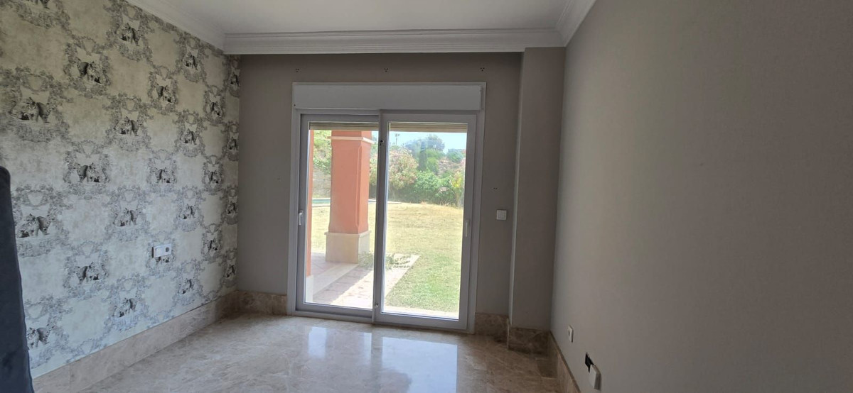 Huis te koop in Marbella | 5 slaapkamers H5075440