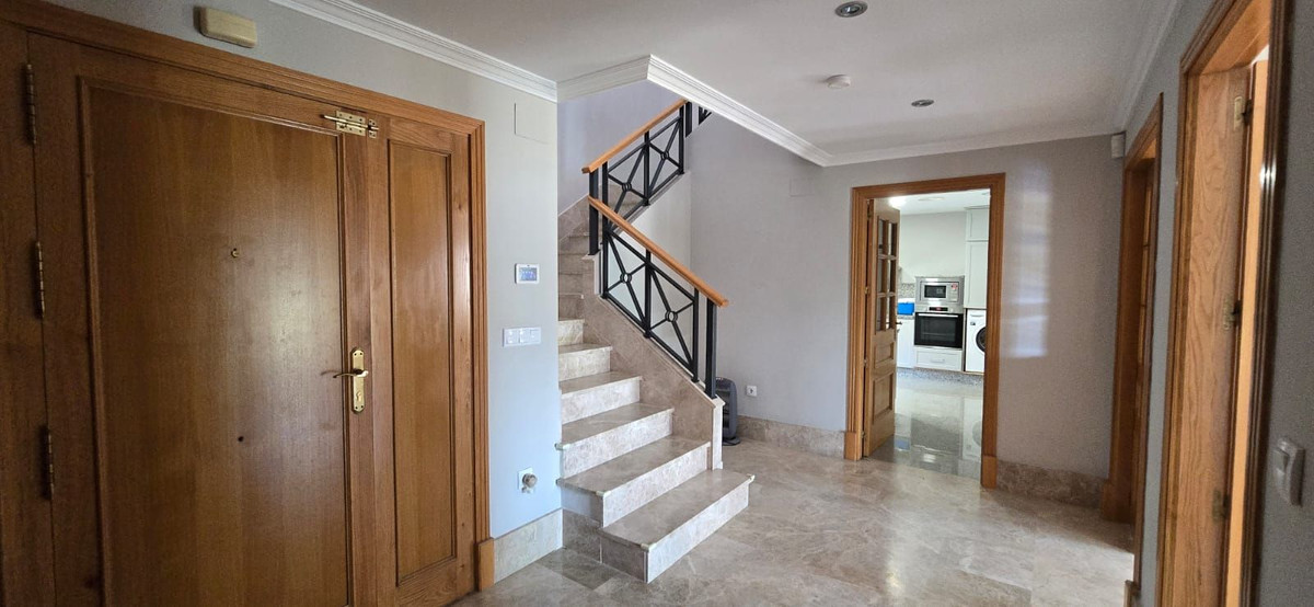 Huis te koop in Marbella | 5 slaapkamers H5075440