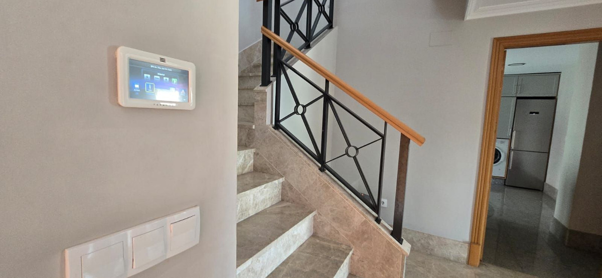 Huis te koop in Marbella | 5 slaapkamers H5075440